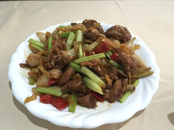 柠檬鸭 · Sour and Spicy Lemon Duck
