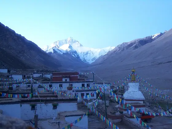 Rongbuk Monastery · 绒布寺