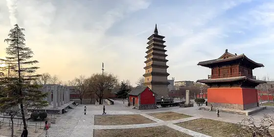 Kaiyuan Temple (Zhengding) · 正定开元寺