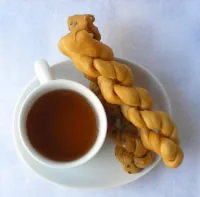 Photograph of Mahua dough twists (麻花).