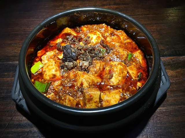 Photograph of Mapo tofu (麻婆豆腐).