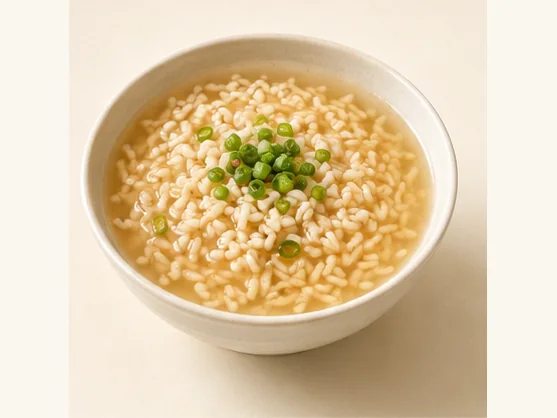 Anqing chicken broth with toasted rice · 安庆鸡汤泡炒米 · AI dish illustration