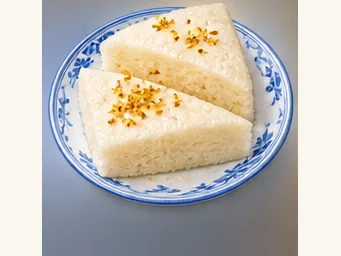 Guilin steamed rice sponge cake · 松糕 · AI dish illustration