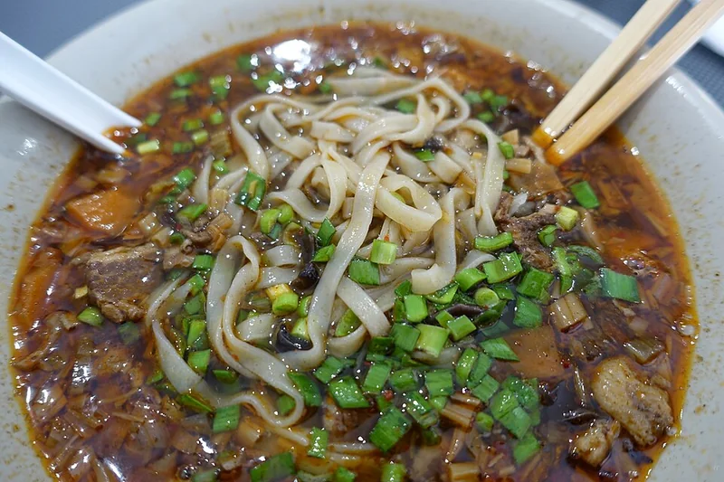 A Paris restaurant interpretation of Qishan-style saozi noodles at Chez Mam, photographed in May 2017.
