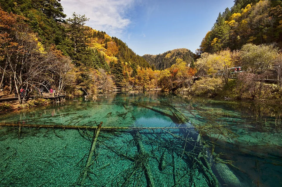 Five Flower Lake in autumn, Jiuzhaigou