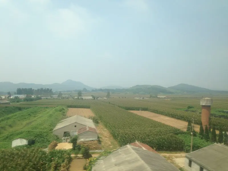 Queshan County (确山县) — representative view · 确山县盘龙附近田野