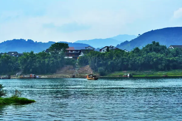Danzhou Ancient Town (丹洲古镇)