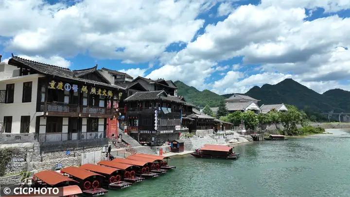 Hong'an Ancient Town (洪安古镇)