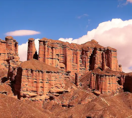 Binggou Danxia Scenic Area (冰沟丹霞)