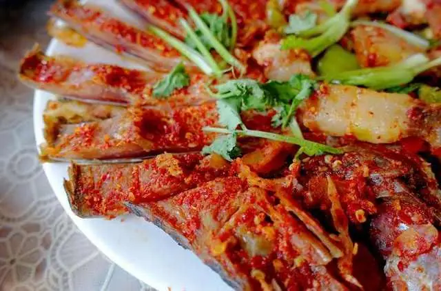 Dong Sour-Cured Pork (侗家腌肉) — dish photograph