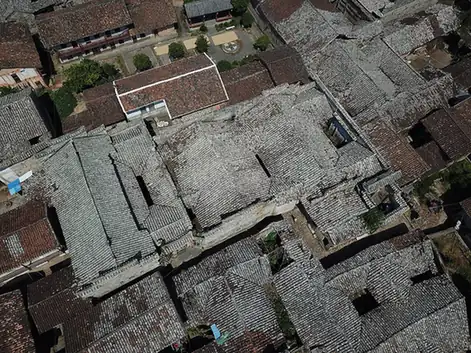 Guangchang County (广昌县) — representative view · 广昌驿前古建筑屋顶