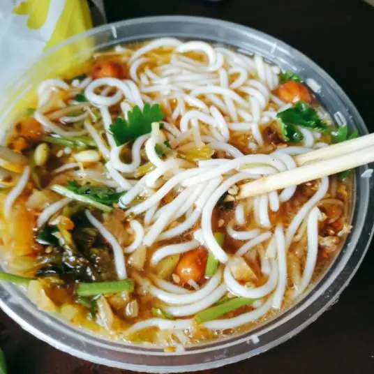 Xuwen Dressed Rice Noodles (徐闻腌粉) — dish photograph
