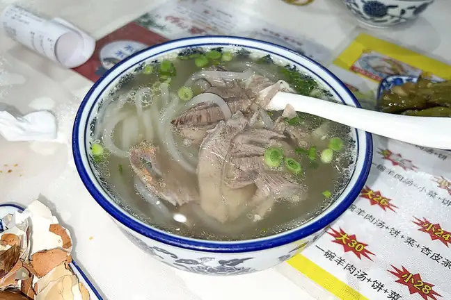 Mutton Vermicelli Soup (羊肉粉汤) — dish photograph