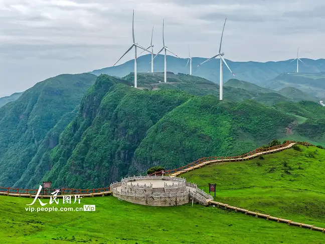 Wumeng Grassland (乌蒙大草原)