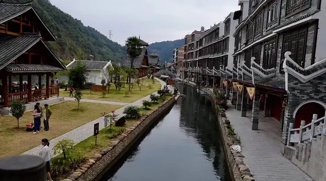 Gongcheng Confucian and Martial Temples (恭城文庙武庙)