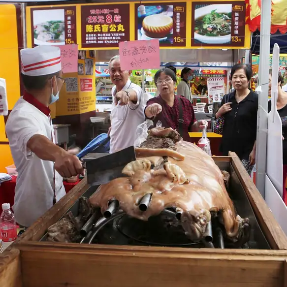 Jun'an Steamed Whole Pig (均安蒸猪) — dish photograph