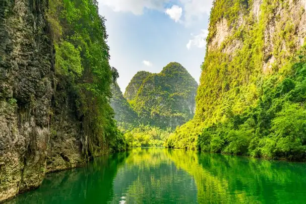 Hechi Small Three Gorges (河池小三峡)