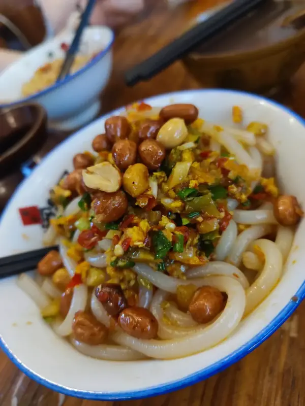 Cold Rice Noodles (冷粉) — dish photograph
