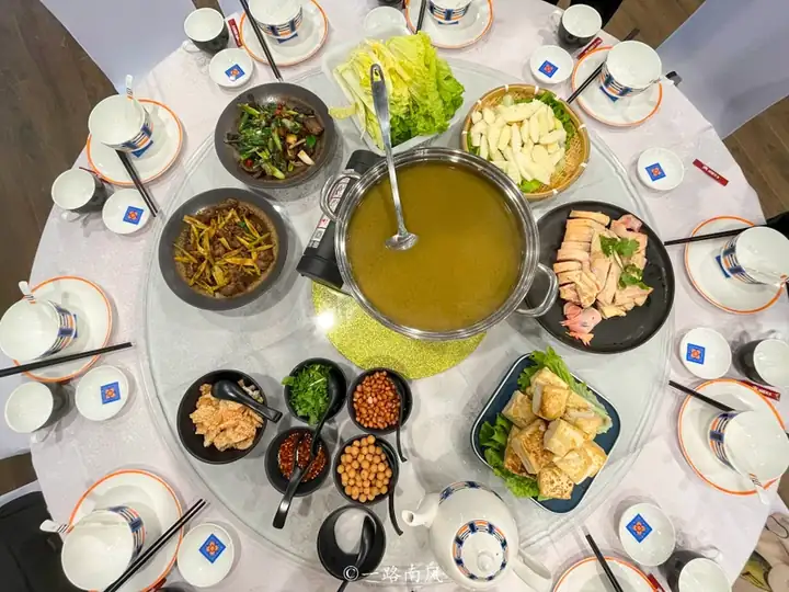Nandan Yao Chicken (南丹瑶鸡) — dish photograph