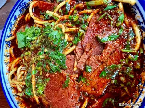 Linfen Beef Meatball Noodles (临汾牛肉丸子面) — dish photograph