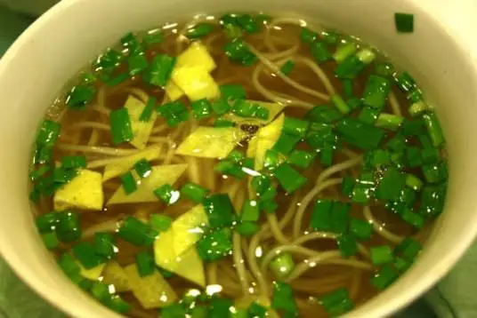 Qian County Hand-Drawn Dried Noodles (乾县挂面) — dish photograph