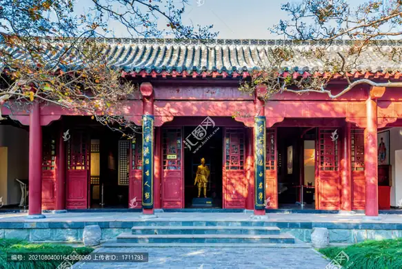 Dong Yong Park in Xiaogan (孝感董永公园)