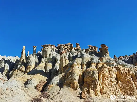 Zanda Earth Forest (札达土林)
