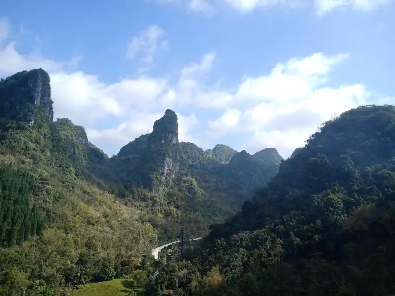 Nongla Scenic Area (弄拉)