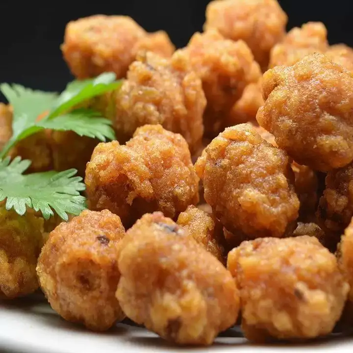 Juancheng Zuoying Mung Bean Balls (鄄城左营绿豆丸子) — dish photograph