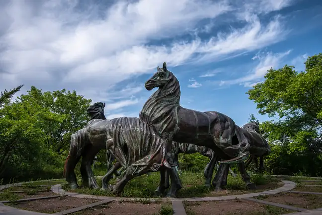 Ulan Hot Genghis Khan Temple (乌兰浩特成吉思汗庙)