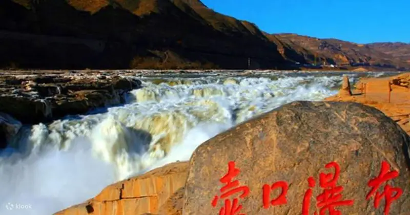 Hukou Waterfall Shaanxi Side (黄河壶口瀑布陕西侧)