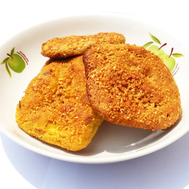 Walnut Bread (核桃馍) — dish photograph