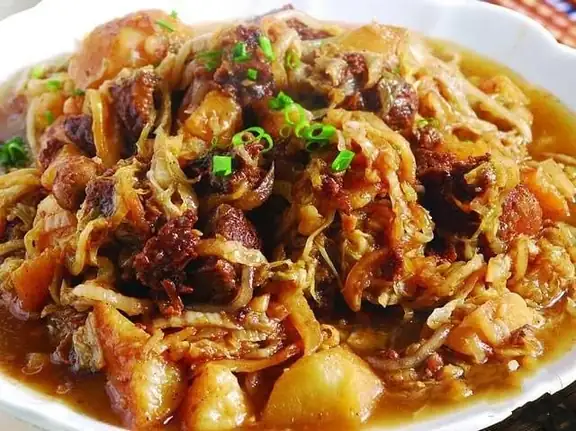 Bayannur Mixed Stew (巴盟烩菜) — dish photograph