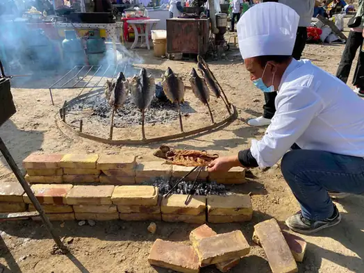 Shayar Roast Lamb (沙雅烤羊) — dish photograph