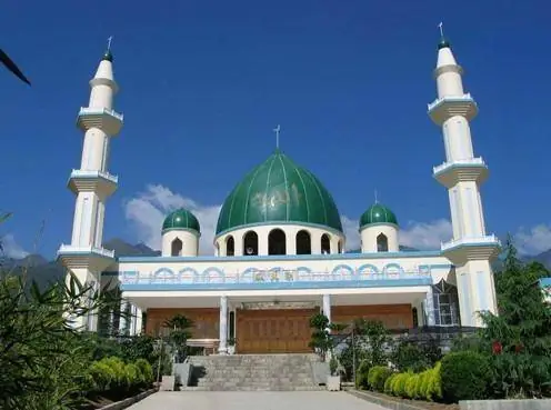 Jiezi Great Mosque and Salar Folk Culture (街子清真大寺与撒拉族民俗)