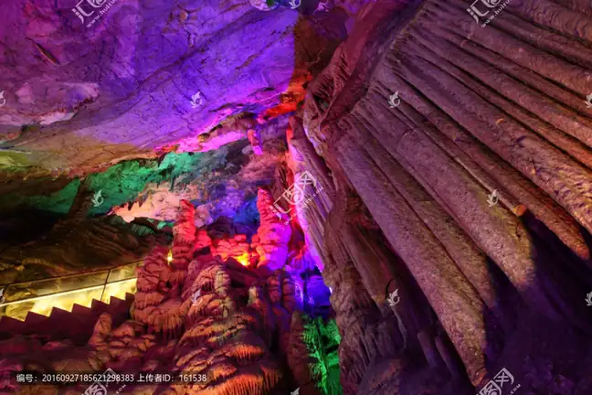 Zhashui Cave Scenic Area (柞水溶洞)