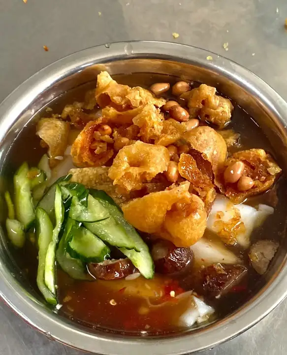 Binyang Sour Rice Noodles (宾阳酸粉) — dish photograph