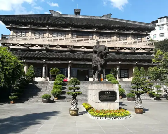 Maotai Ancient Town and China Liquor Culture City (茅台古镇与中国酒文化城)
