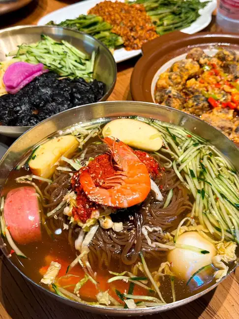 Korean-Style Cold Noodles (朝鲜族冷面) — dish photograph