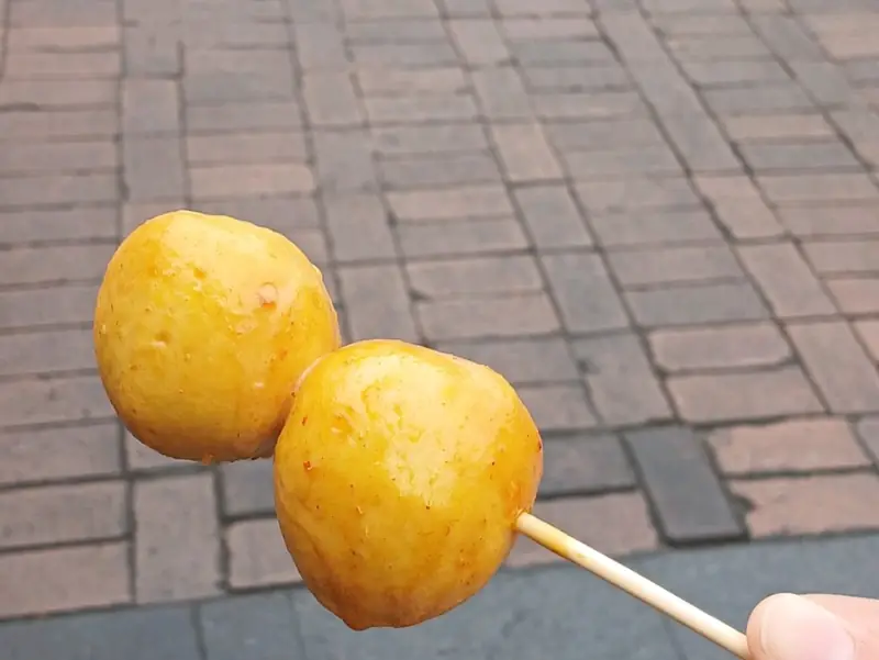 Cheung Chau Fish Balls (长洲鱼蛋) — dish photograph