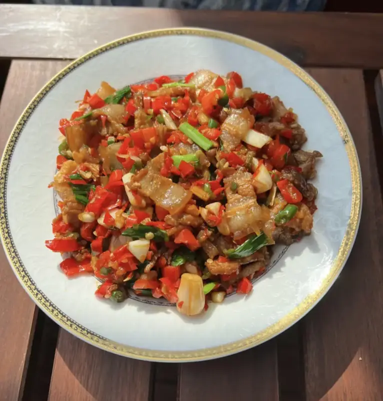 Wanzai Chopped Pork (万载剁肉) — dish photograph