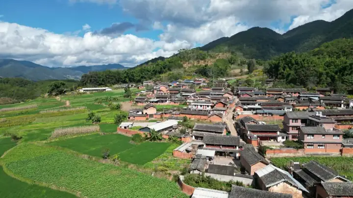 Mohei Ancient Town (磨黑古镇)