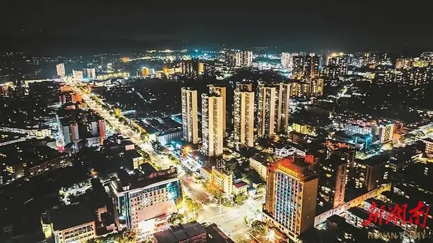 Anren County (安仁县) — representative view · 安仁县城市夜景
