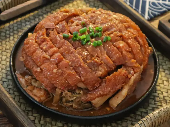 Shaxi Steamed Pork Belly (沙溪扣肉) — dish photograph