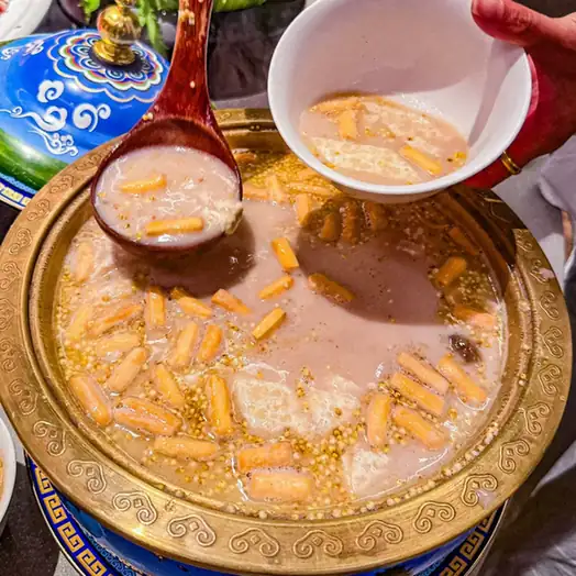 Pot-Cooked Tea (锅茶) — dish photograph