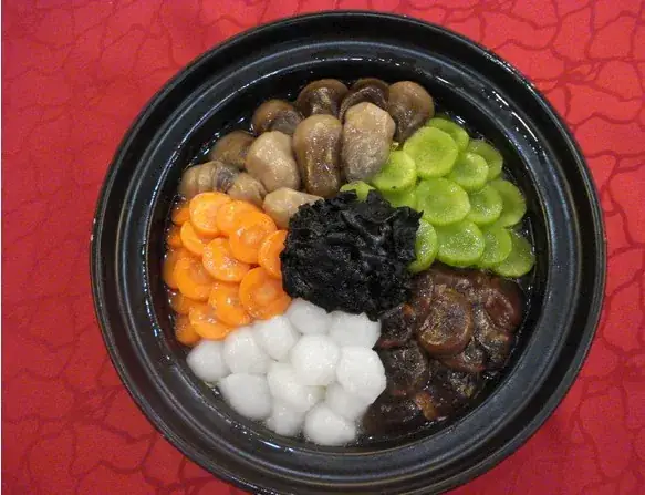 Mount Jiuhua Vegetarian Cuisine (九华山素斋) — dish photograph