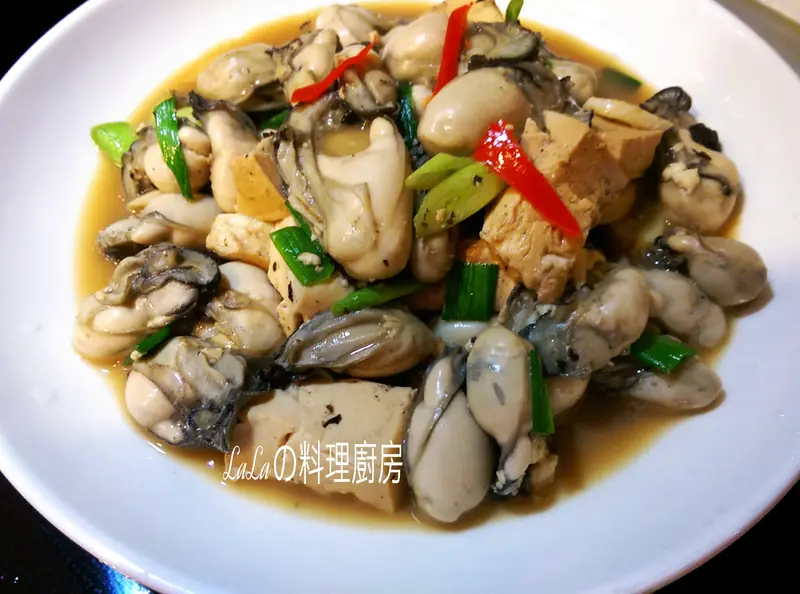 Oysters with Fermented Black Beans (荫豉蚵仔) — dish photograph