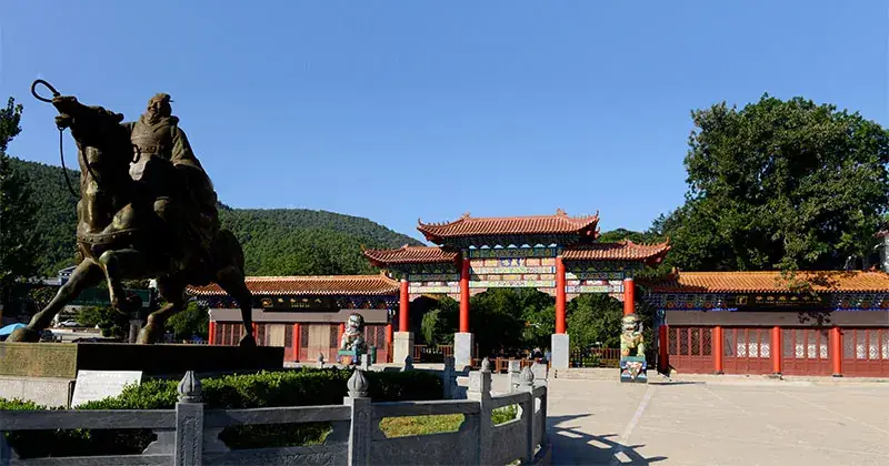 Huangcangyu National Forest Park (皇藏峪国家森林公园)