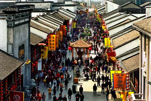 Qinghefang Historic District (清河坊历史街区)