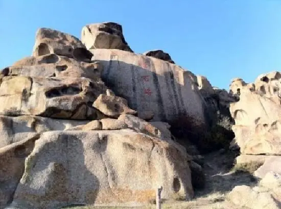 Guaishiyu Scenic Area (怪石峪)
